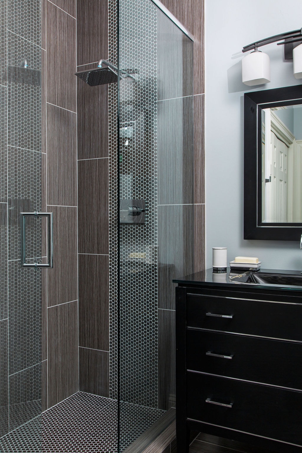 McDonough Modern Bath